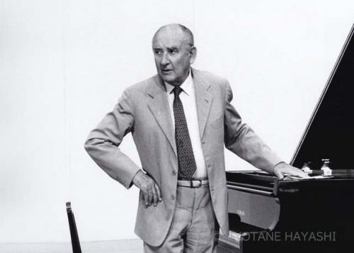 Nikita Magaloff(1990)